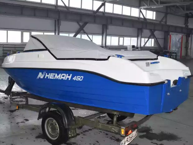 Комбинированный катер Neman-450 в Нижнем Новгороде