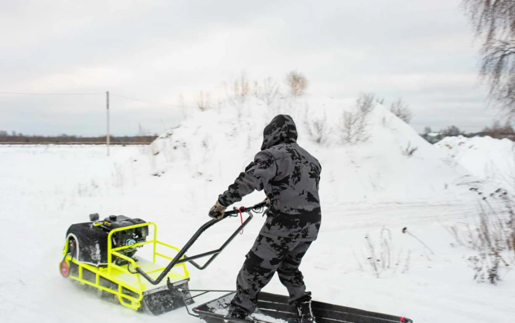 Мотобуксировщик Бурлак ХОЗЯИН-1 (капот ткань) в Нижнем Новгороде