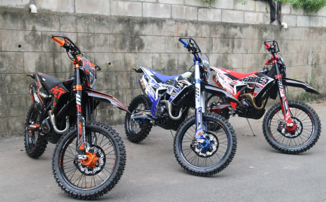 Кроссовый мотоцикл FAIDET NC300S ULTRA WP в Нижнем Новгороде