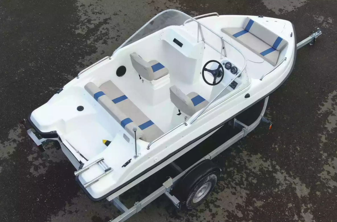 Стеклопластиковый катер Wyatboat-3 DC Open в Нижнем Новгороде