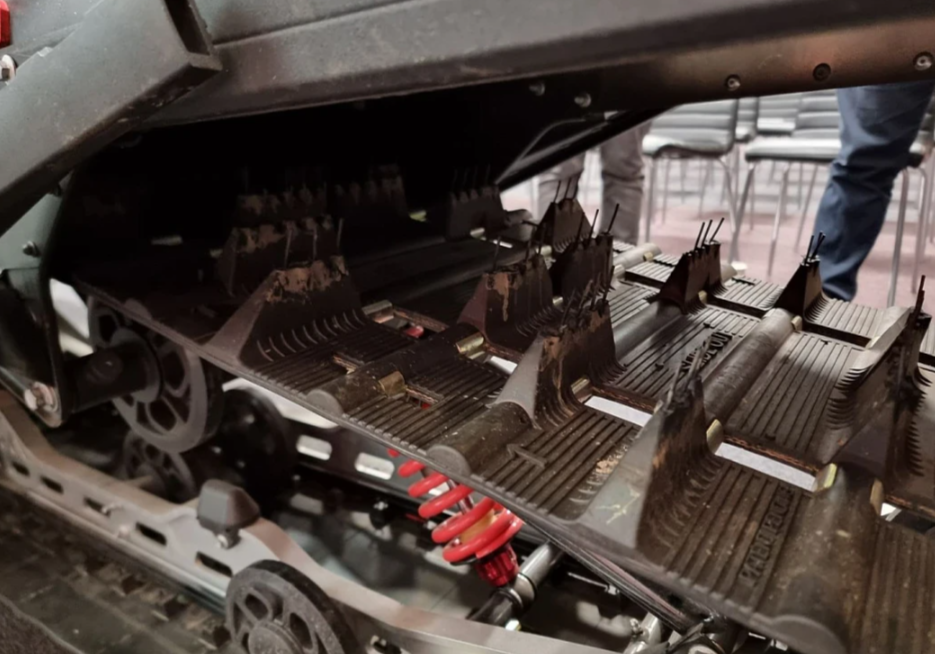 Снегоход AODES Siberiacross 1000 SWT 600mm LCD 6.8 в Нижнем Новгороде