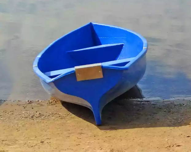 Стеклопластиковая лодка Омуль в Нижнем Новгороде