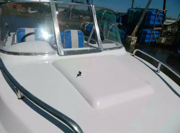 Стеклопластиковый катер Wyatboat-430 M (тримаран) в Нижнем Новгороде