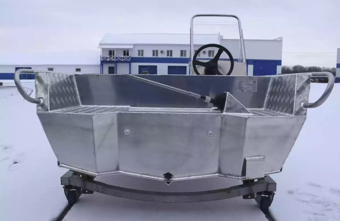 Алюминиевый катер Wyatboat-390 C в Нижнем Новгороде