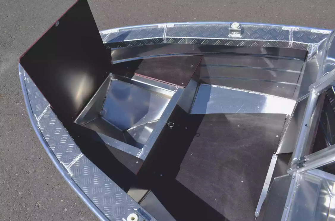 Алюминиевая лодка Wyatboat-390 DCM в Нижнем Новгороде