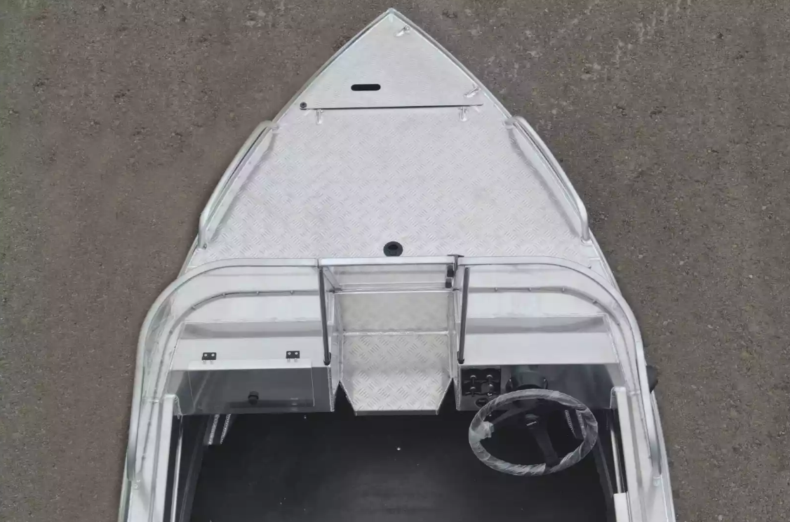 Алюминиевая лодка  Neman-400 PRO в Нижнем Новгороде