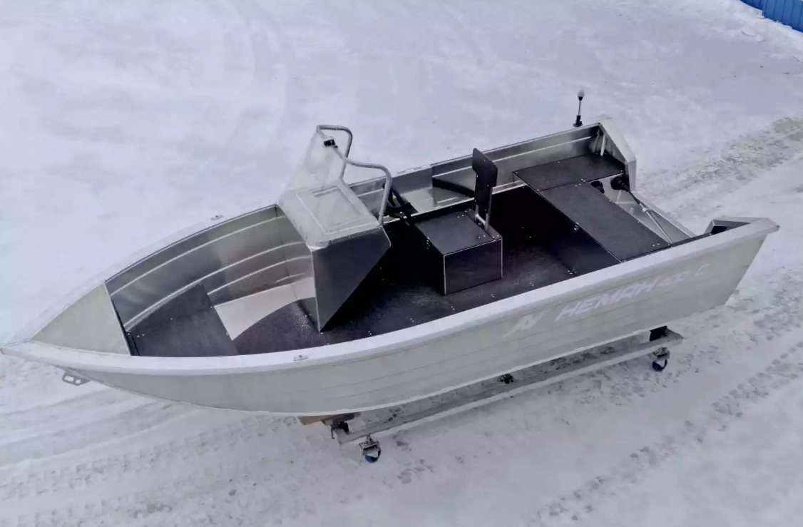 Алюминиевая лодка Неман-400 С в Нижнем Новгороде