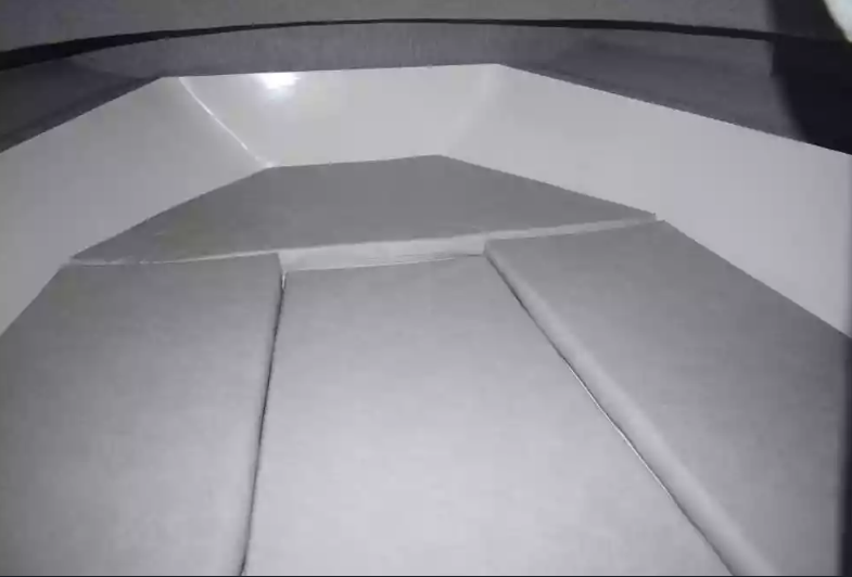 Стеклопластиковый катер Neman-530 с каютой в Нижнем Новгороде