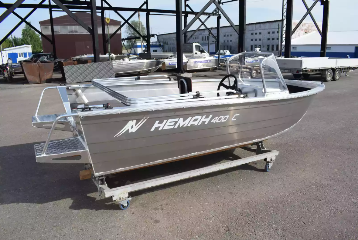 Алюминиевый катер Неман-400 С в Нижнем Новгороде