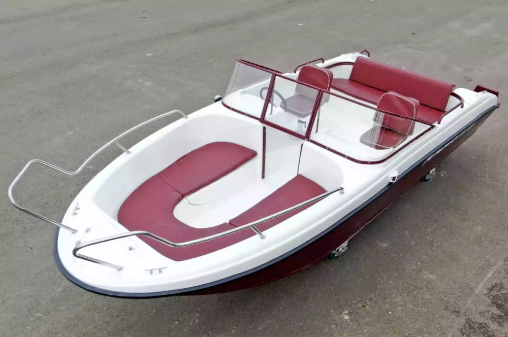 Комбинированный катер Neman-530 Open в Нижнем Новгороде