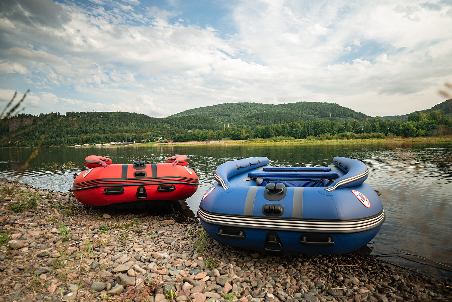 Лодка MISHIMO RIVER FJET PRO 430  под водомет в Нижнем Новгороде