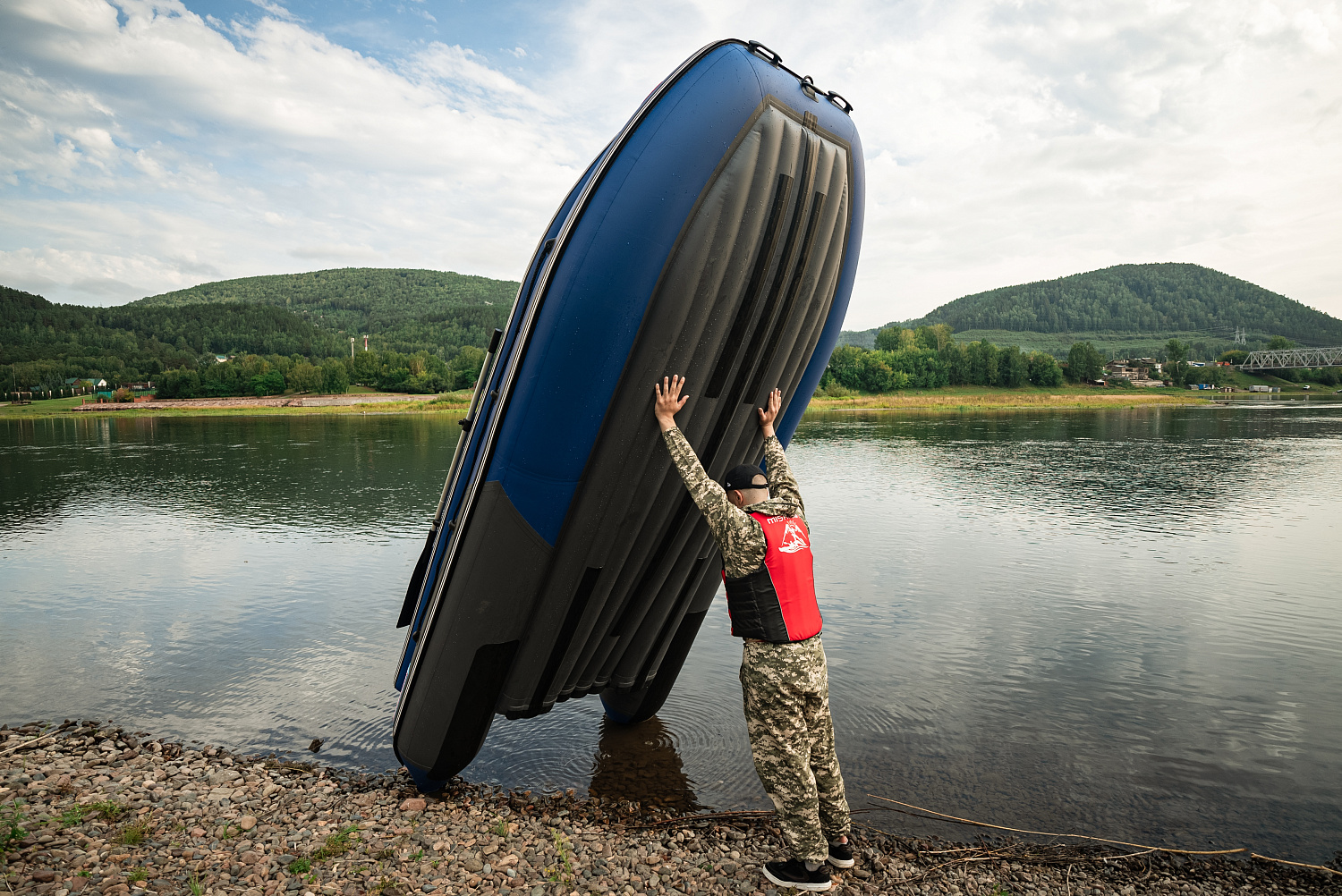 Лодка MISHIMO RIVER FJET PRO 430  под водомет в Нижнем Новгороде